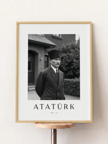 12101 ataturk ahsap tablo 1.webp